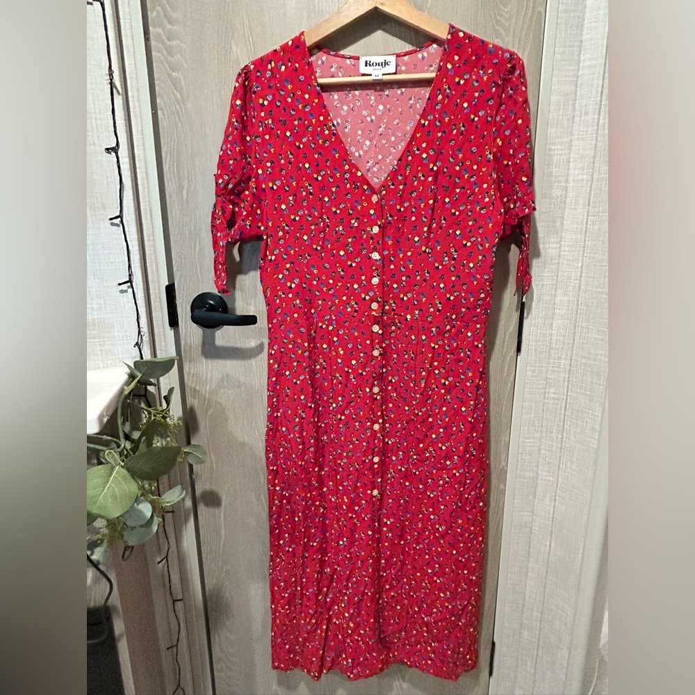 Rouje LEINA - Red Floral Button-down Dress